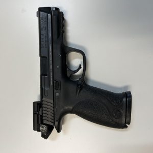 SMITH & WESSON M&P 9 Gen 1 with Leupold
